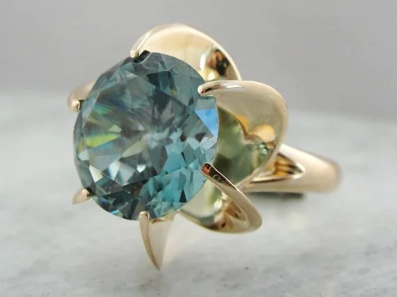 Blue Zircon Cocktail Ring, Vintage Blue Zircon Ring, Mid Century Statement Ring