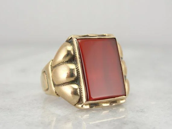 Retro Era Men‚Äôs Carnelian Statement Ring