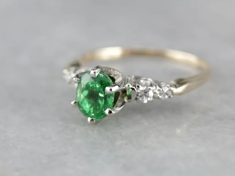 Stunning Vintage Tsavorite Garnet Anniversary Ring