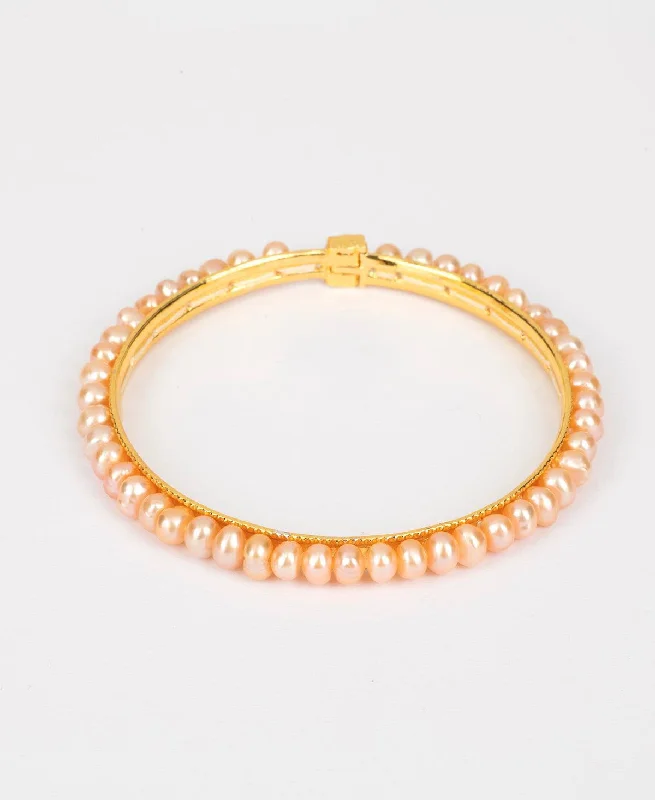 Classy Pink Pearl Bangle