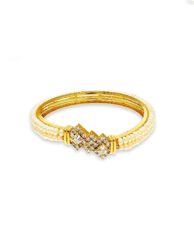 Elegant and classy Pearl Bangle