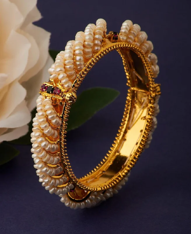 Elegant and classy Pearl Bangle