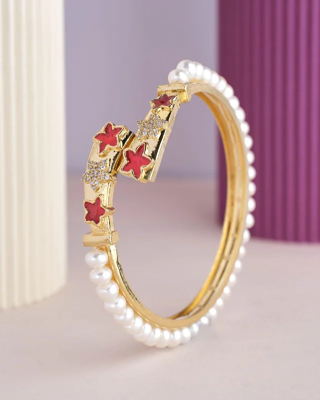 Floral Enamel White Pearl Bangle