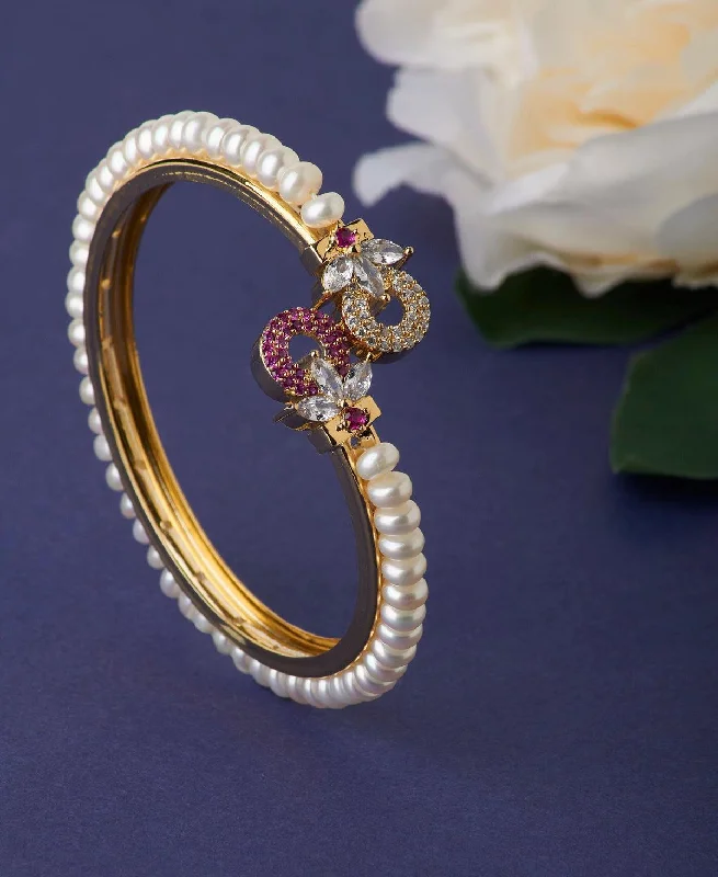 Floral Real Pearl Bangle