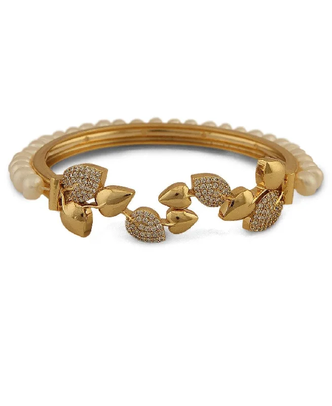 Gorgeous and Trendy Pearl Bangle