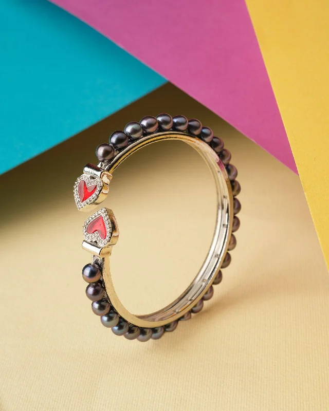 Little Hearts Enamel Pearl Bangle