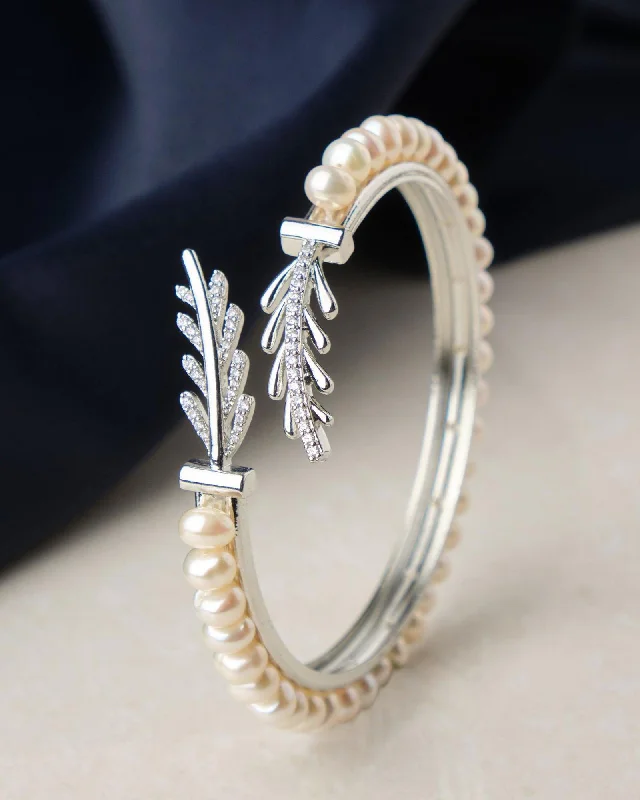 Leafy Stone Studded Pearl Bangle