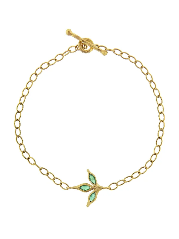 Three Leaf Emerald Yellow Gold Chain Bracelet