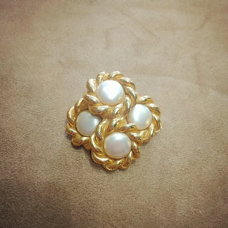 Jacky De G Chunky Vintage Rope trimmed Pearl Brooch