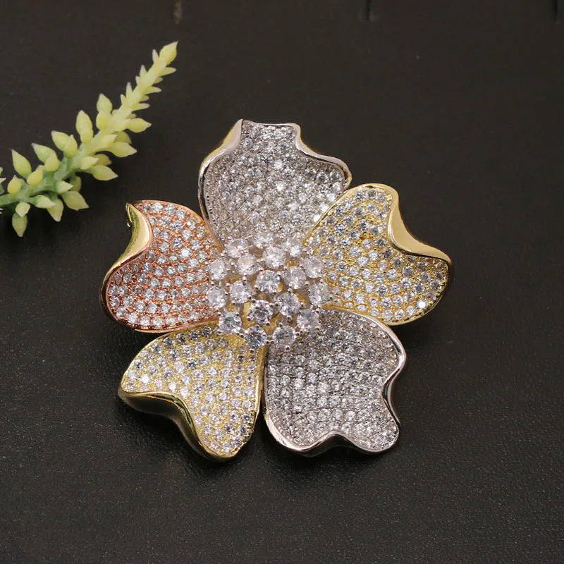 Brooch Fashion Jewelry Luxury Artistic Blooming Flowers Brooch Pendant Dual Use for Wedding Party Gift