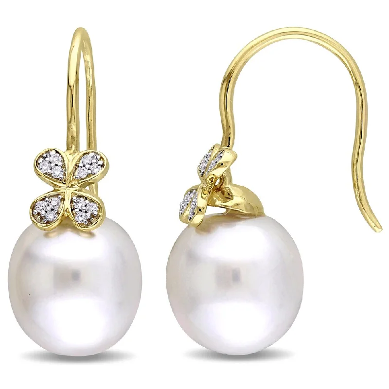 Miadora Signature Collection 14k Yellow Gold South Sea Pearl and 1/8ct TDW Diamond Earrings (11.5-12mm)(G-H, SI1-SI2) - White